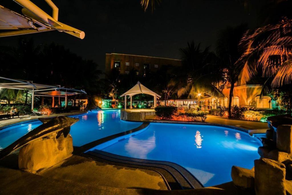 Moonbay Marina The Villas Olongapo Luaran gambar