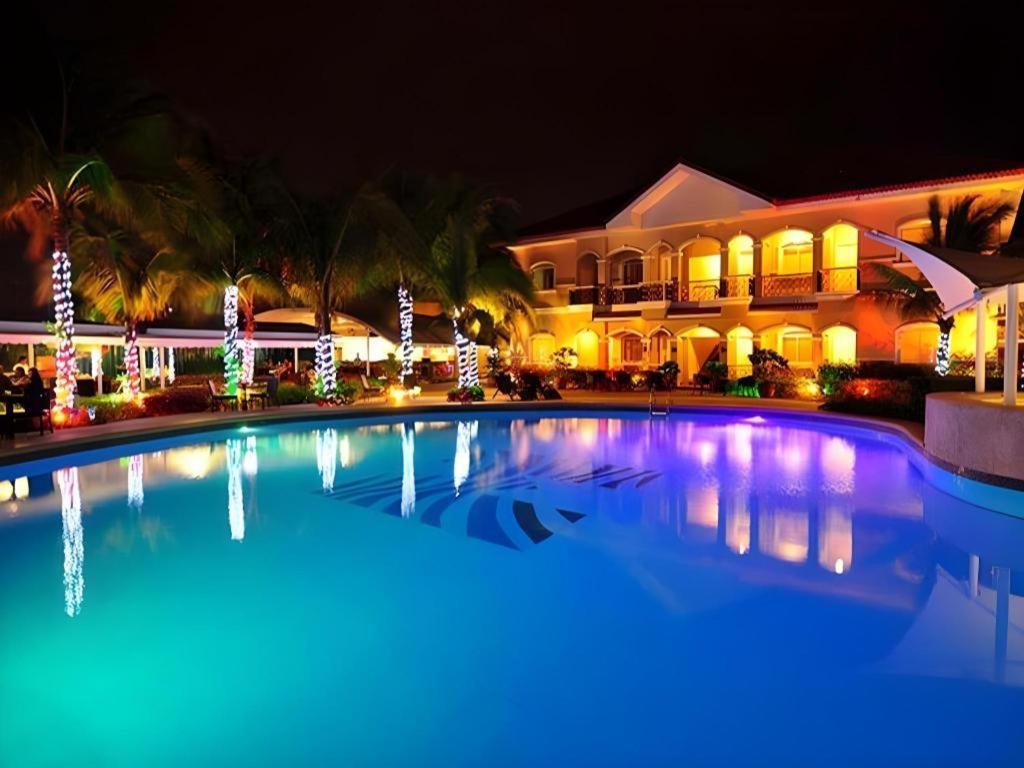 Moonbay Marina The Villas Olongapo Luaran gambar